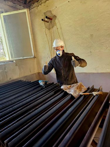Baustelle mit Paletten
